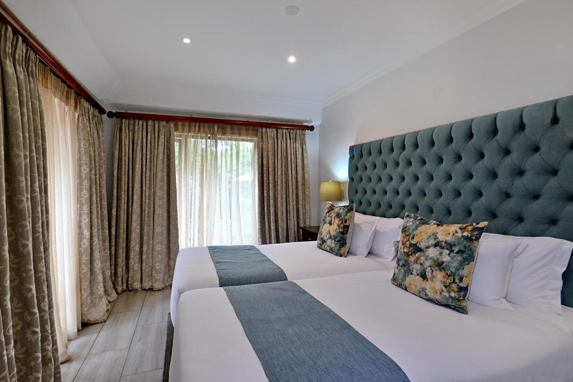 Black Eagle Hotel & Spa Roodepoort Exterior foto